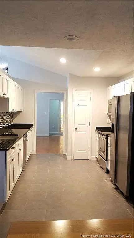 104 Bayou Ct — Photo 4