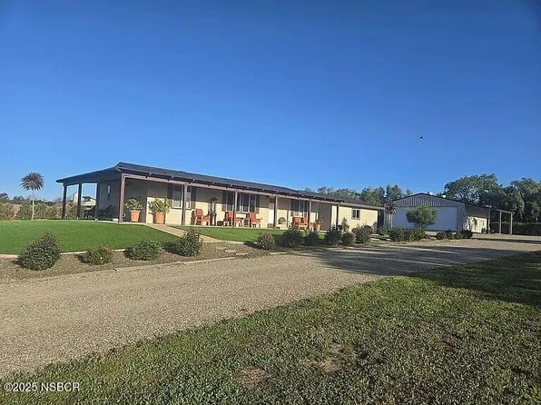 1699 Calzada Ave, Santa Ynez, CA 93460
