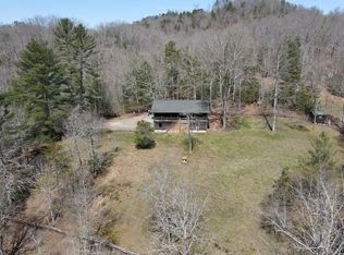 325 Rolling Oaks Rd, Murphy, NC 28906