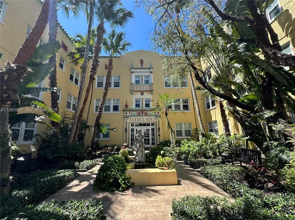 536 14th St APT 205, Miami Beach, FL 33139