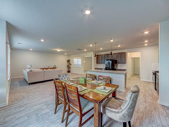 4th image of 14718 Cypress Creek Pkwy