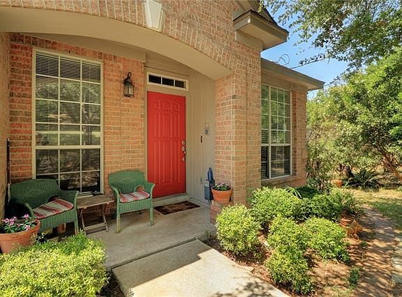 2nd image of 4722 Country Club Dr