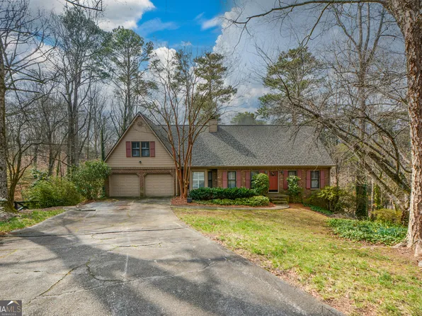 1501 Kingfisher Dr, Marietta, GA 30062