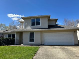 1337 NE 85th Ct, Hillsboro, OR