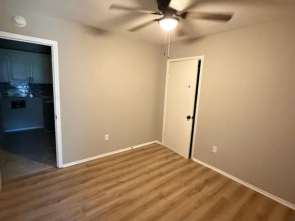 3rd image of 228 Kirk Ave