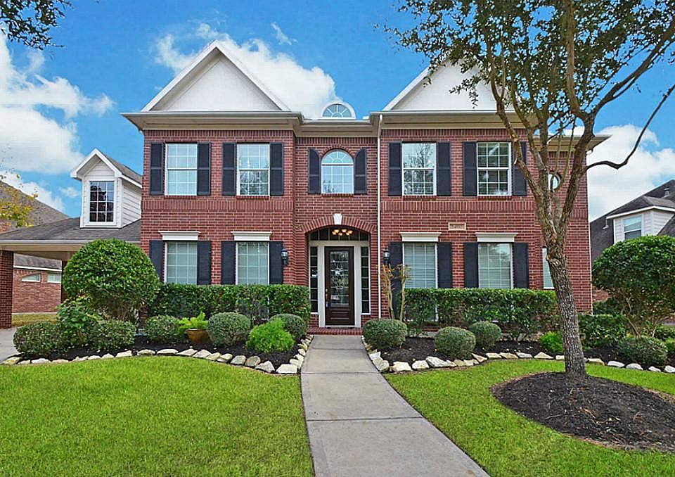 1st image of 24510 Alexander Crossing Ln