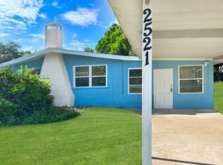 2521 Highland Acres Dr, Clearwater, FL 33761