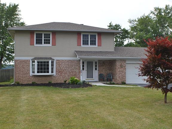 2nd image of 434 Nantucket Ave SW
