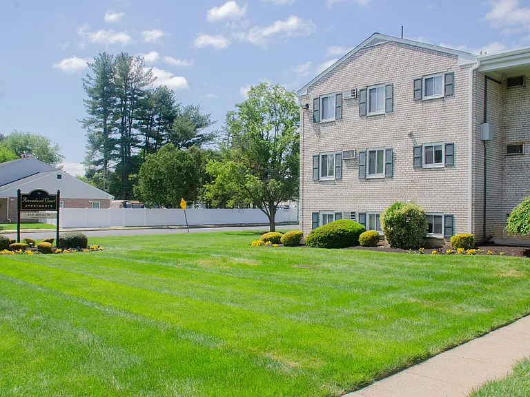 700 Cherry Tree Rd — Photo 13