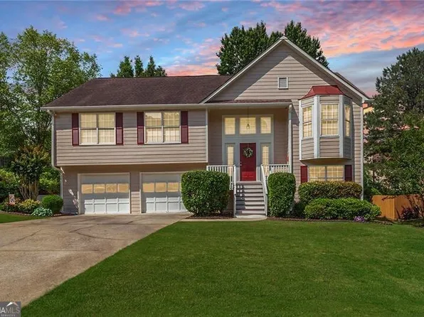 2577 Abbotts Glen Dr NW, Acworth, GA 30101