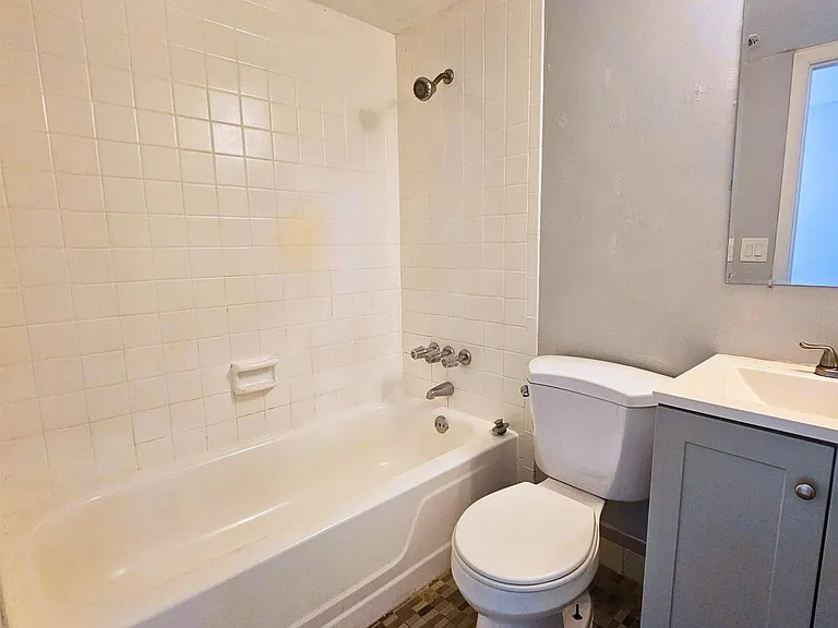 515 Silver Beach Ave #14 — Photo 11