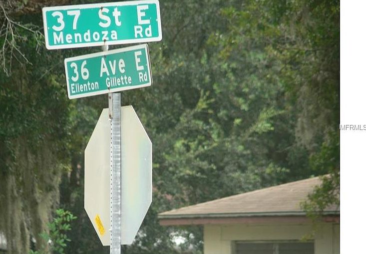 1st image of 3522 36th Ave E