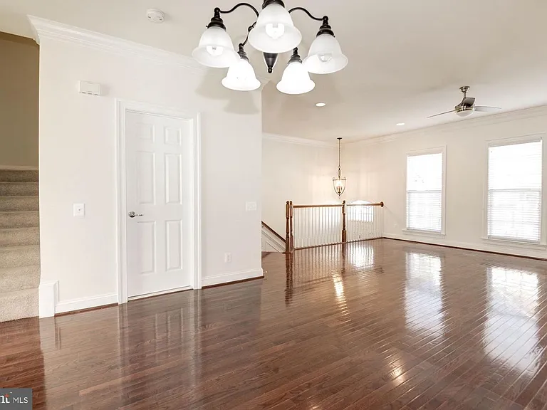 25442 Hopton House Ter — Photo 6