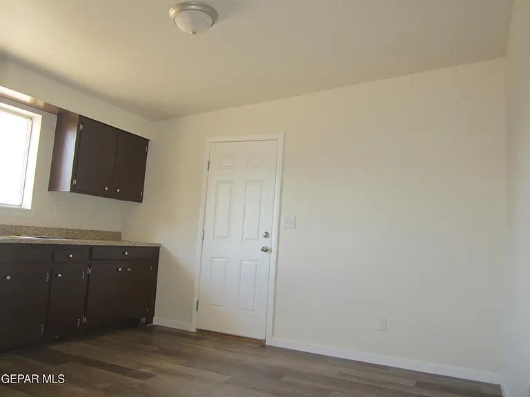 305 Corvena Way — Photo 13