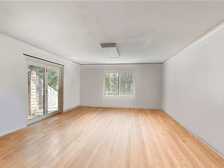 5259 Vernon Springs Trl — Photo 33