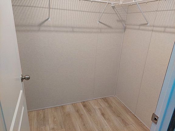 3rd image of 306 Mulberry #306