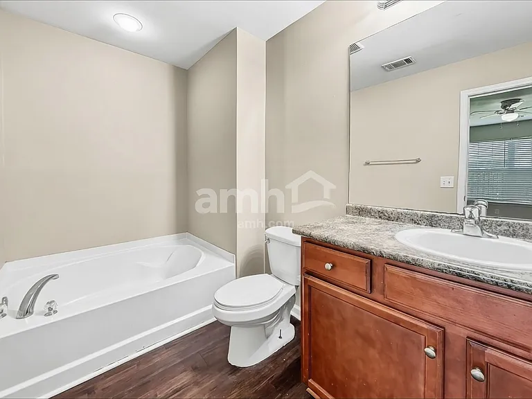 1523 Bradley Blvd — Photo 12