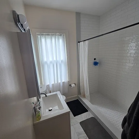 29 Mapleton St #1 — Photo 3