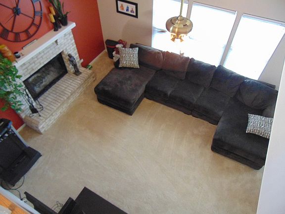 2nd image of 1704 Parkside Dr