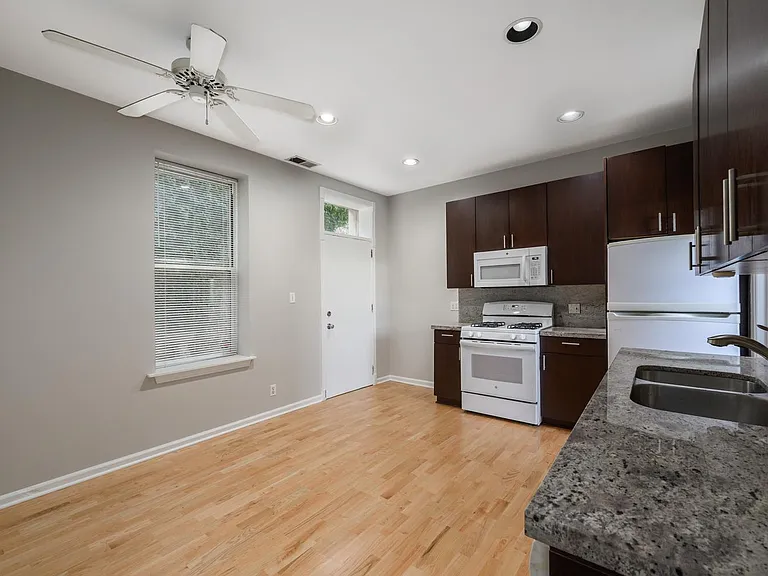 1530 N Throop St #1 — Photo 8