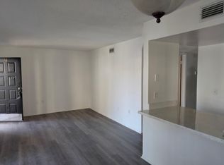 6921 Ian Ct APT 22, New Pt Richey, FL 34653