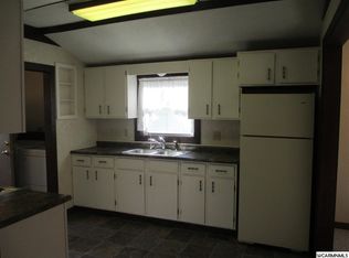 455 W 1st St, Cottonwood, MN 56229