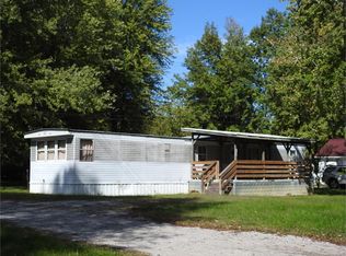 393B Crowley Ln, Madisonville, KY 42431