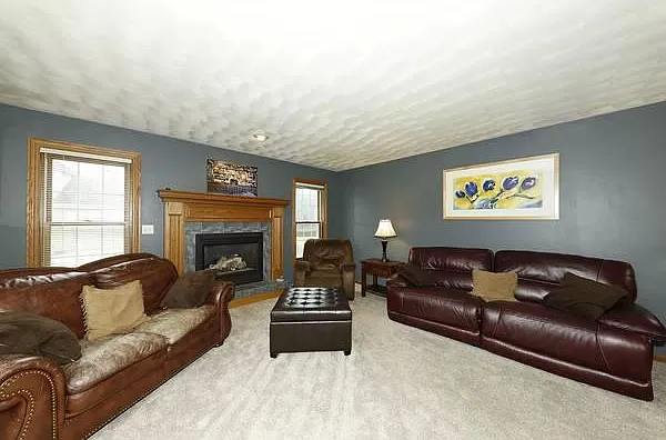 N48W16103 Lone Oak Ln — Photo 11