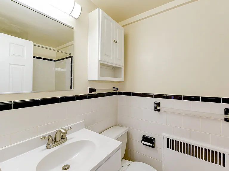 Sherry Hall — Photo 14