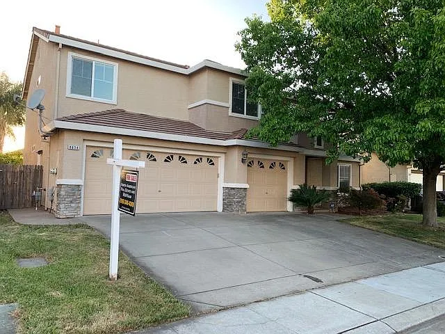 8634 Jenrose Way photo 1