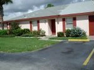 6 Las Brisas Way, Kissimmee, FL 34743