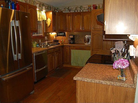 Kitchen w/Skylight