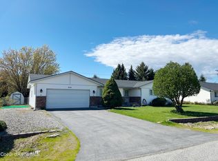 654 E Maple Pl, Hayden Lake, ID 83835