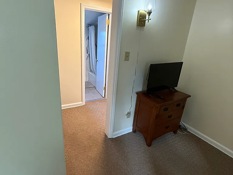 77 Townsend St #B — Photo 10