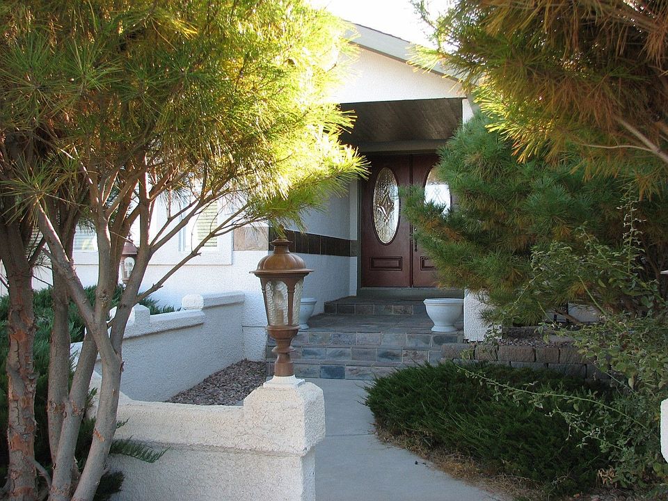 Front Door Entrance