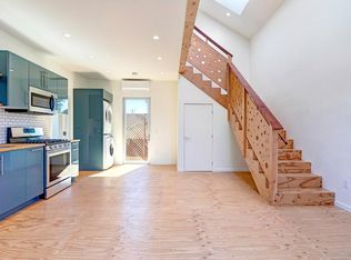 7538 Ogelsby Ave, Los Angeles, CA 90045