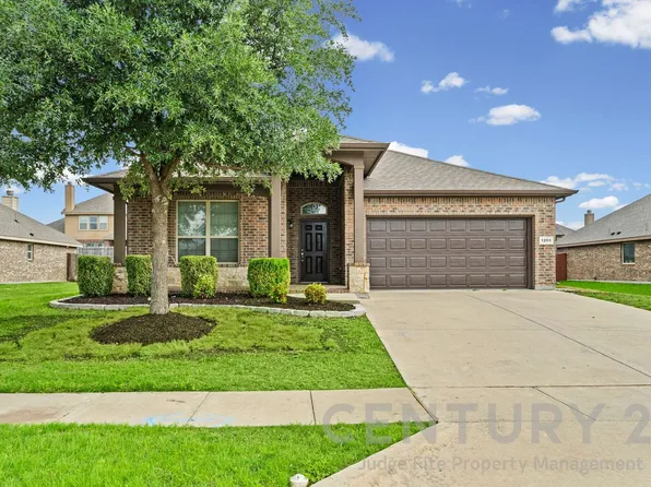 1205 Crest Ridge Dr, Glenn Heights, TX 75154