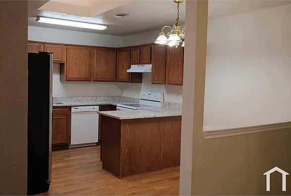 6004 Garden View Dr — Photo 6
