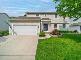 392 Hearthstone Dr, Delaware, OH