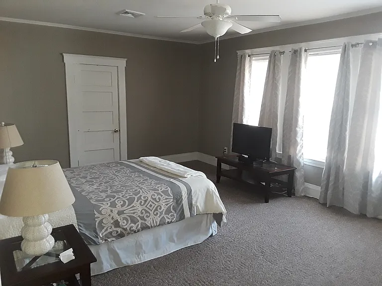 Bedroom prior to the new wall paint.
