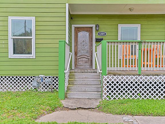 5th image of 1209 11th St