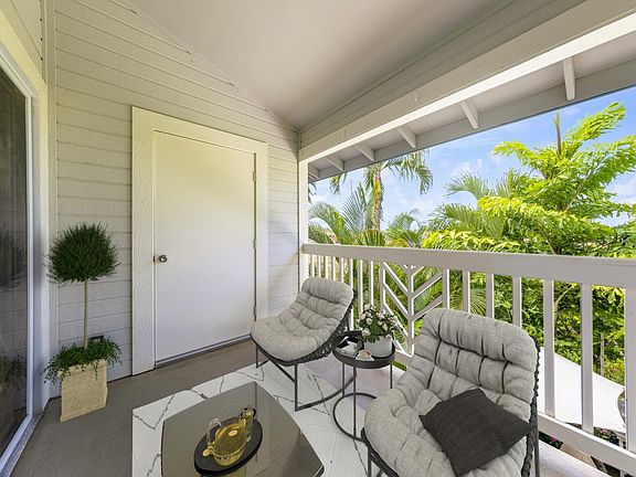 Lanai - furniture not included