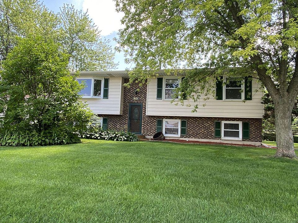 1st image of 601 Crabtree Ct