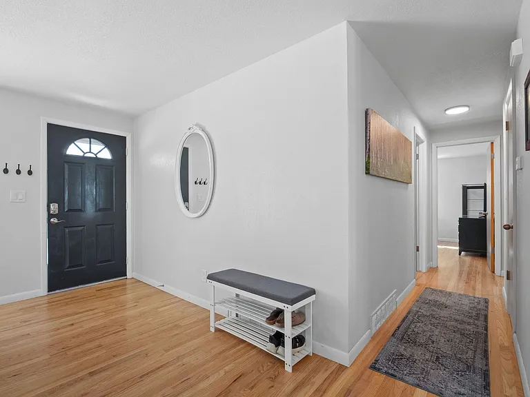 173 E Panama Dr — Photo 3