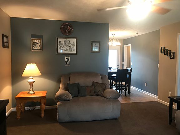 5th image of 502 Evening Shade Dr N