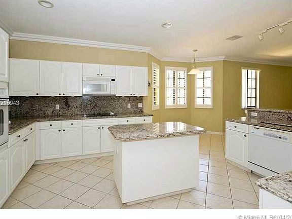 5th image of 1567 Passion Vine Cir