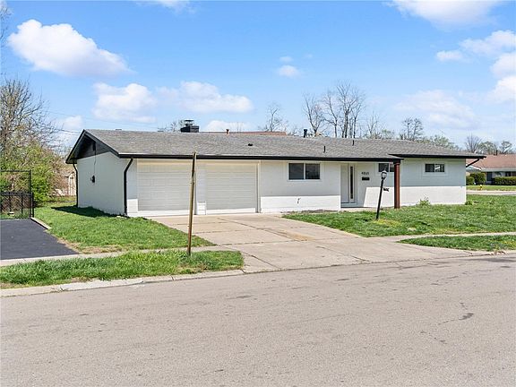 2nd image of 4865 Thorain Ct