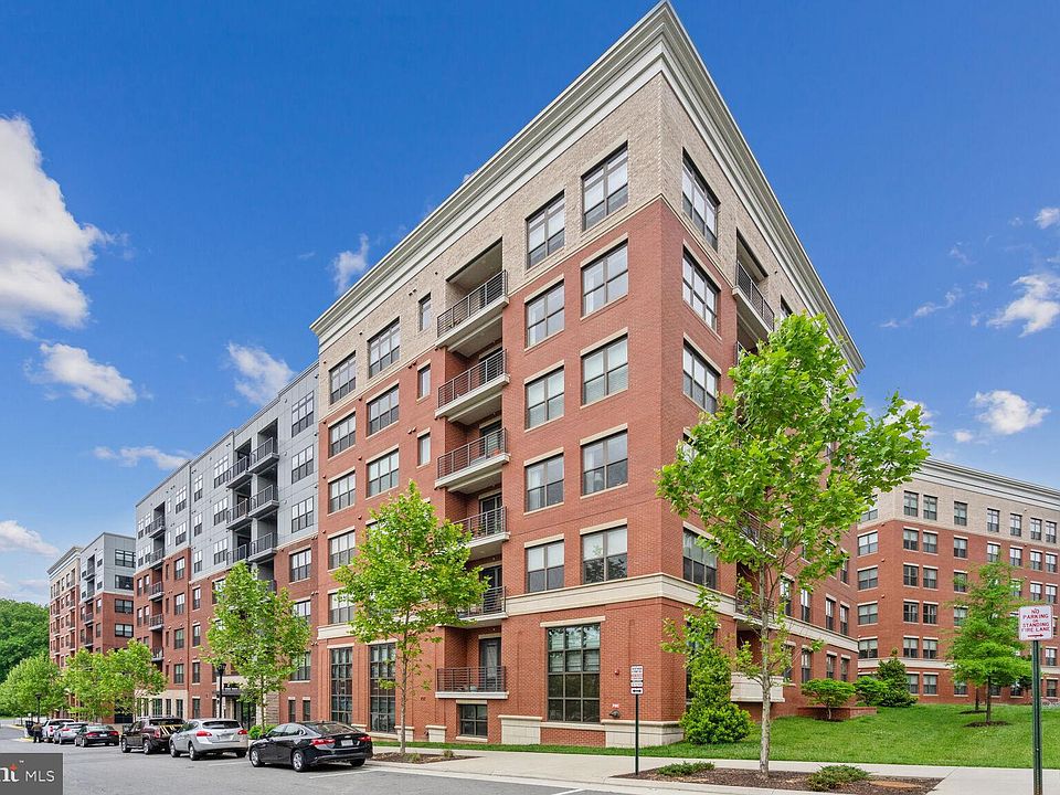 1st image of 9500 Sprague Ave #101