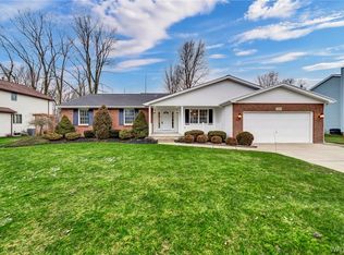 3219 Rachelle Dr, North Tonawanda, NY 14120