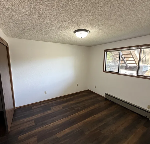 305 La Villa Dr — Photo 4